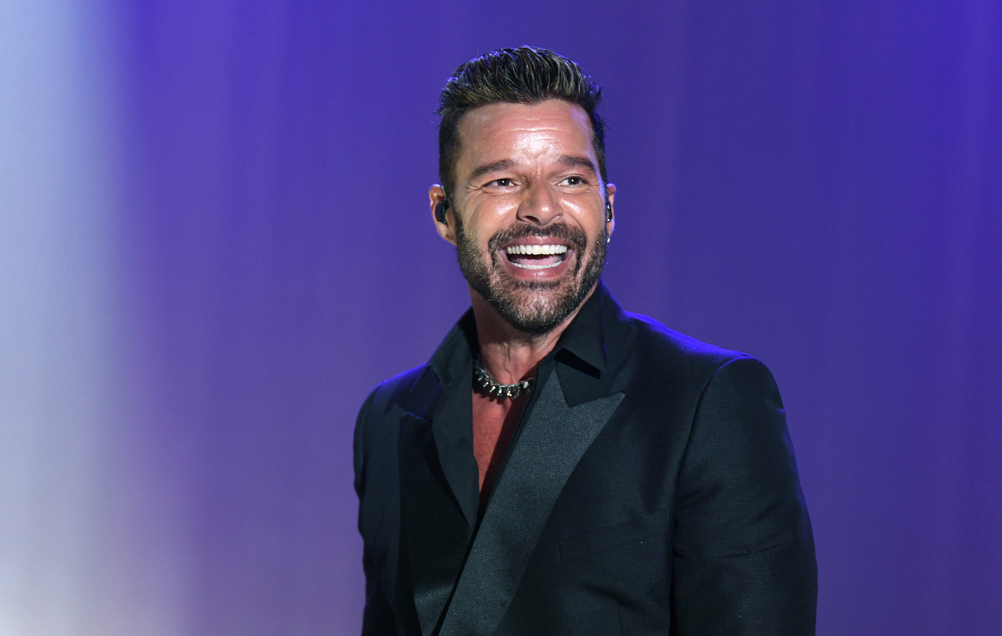 See what happened next when Ricky Martin twins surprises him on stage, Video Goes viral
