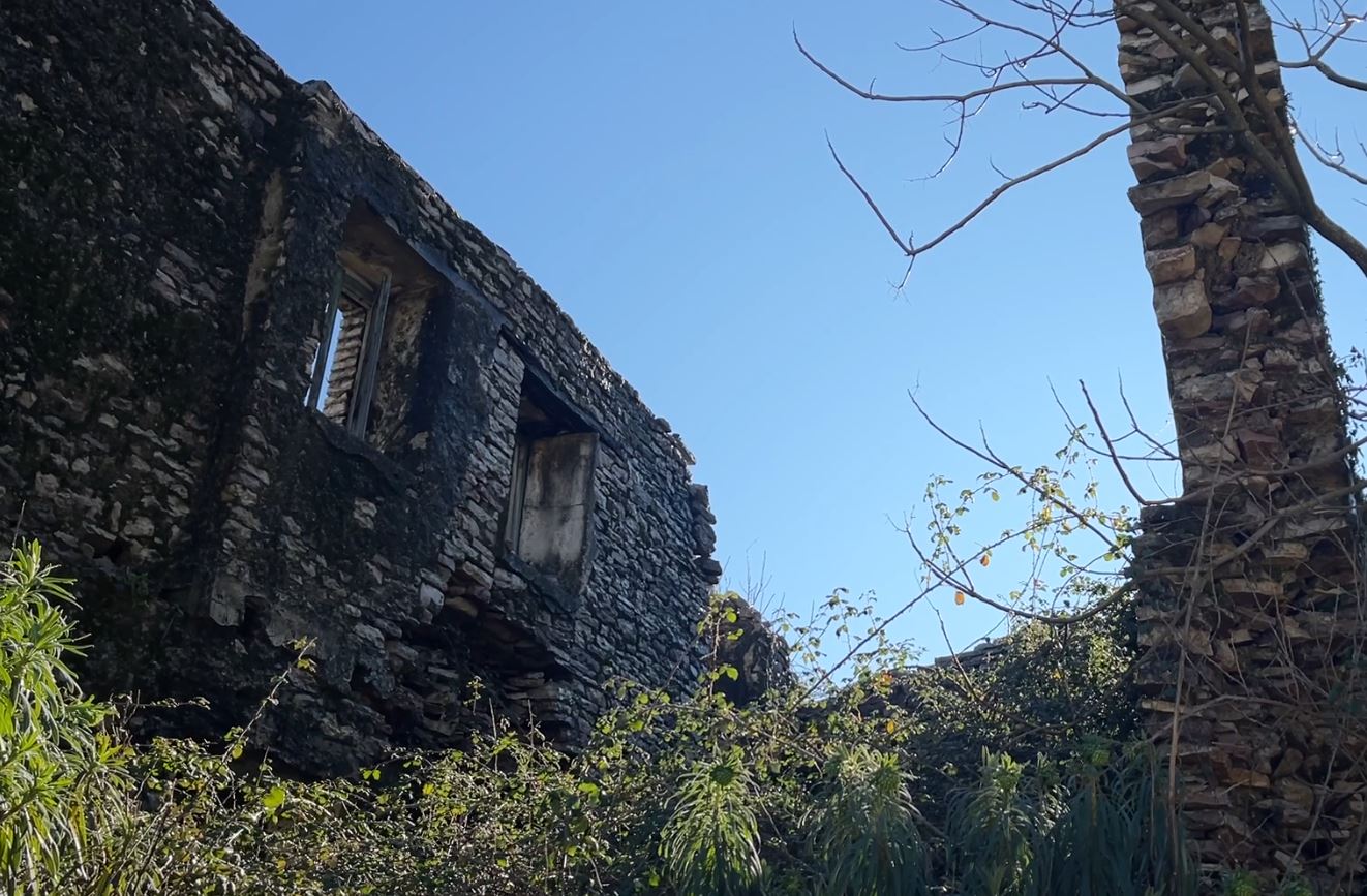 Bad weather damages “Cultural Monument” buildings in Gjirokastër