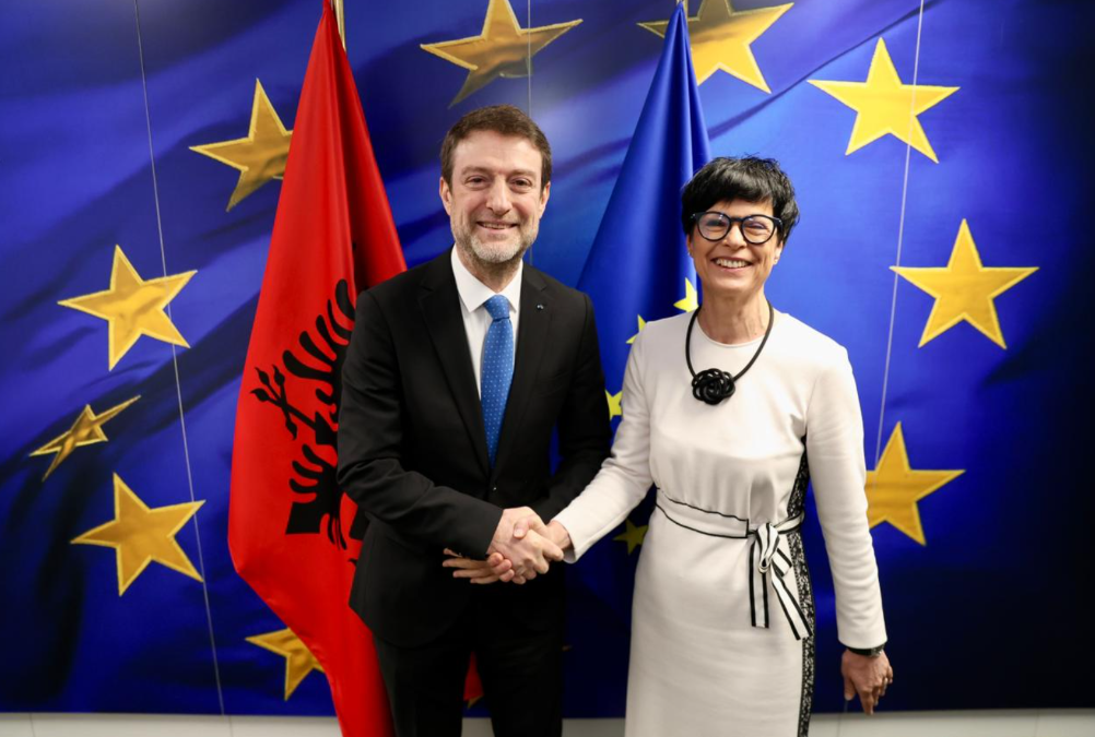 Hoxha meets Commissioner Kos in Brussels: Sustainable reforms toward the EU