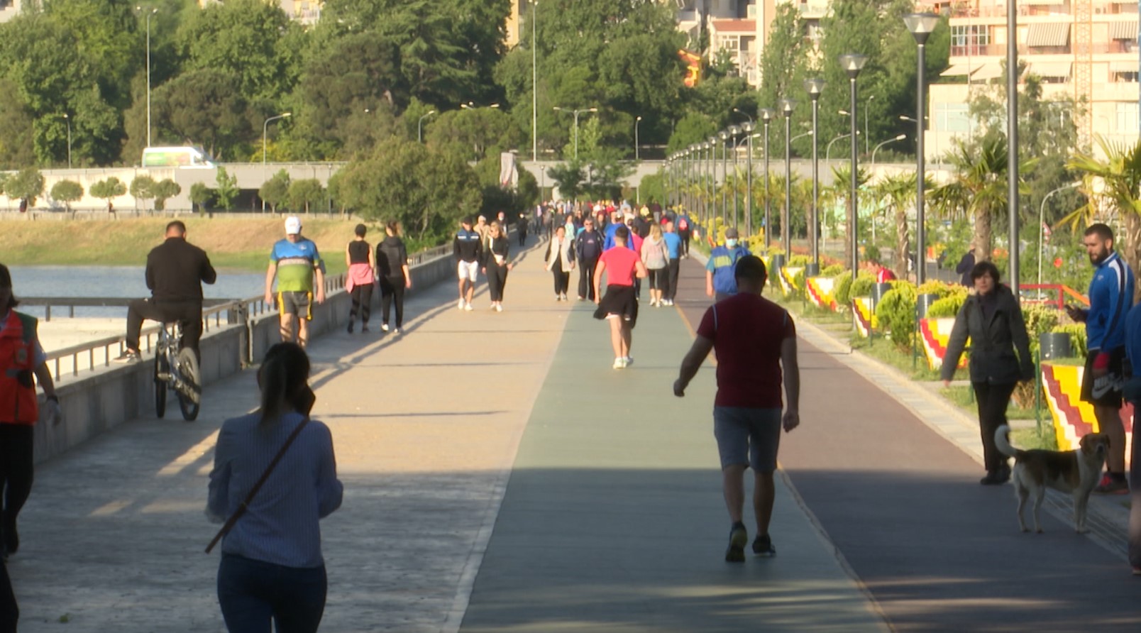Albania Lost 28,500 Residents in 2025 as Average Age Reaches 45