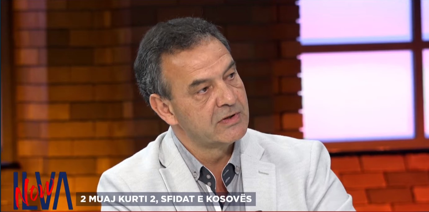 Gazetari Egro: Ministrave të qeverisë së Kosovës do t’u duhet kohë të kuptojnë se çfarë po bëjnë