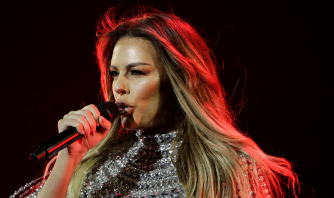 Anxhela Peristeri kualifikohet në natën finale të Eurovision