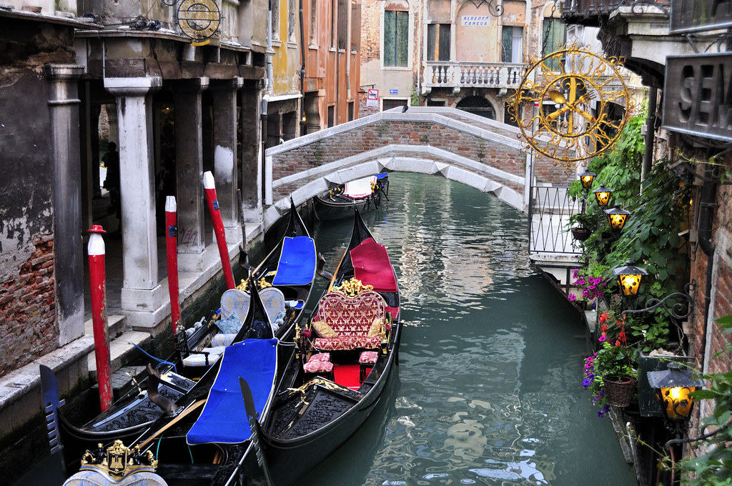 Turistët që duan të vizitojnë Venecian do të duhet të paguajnë tarifë