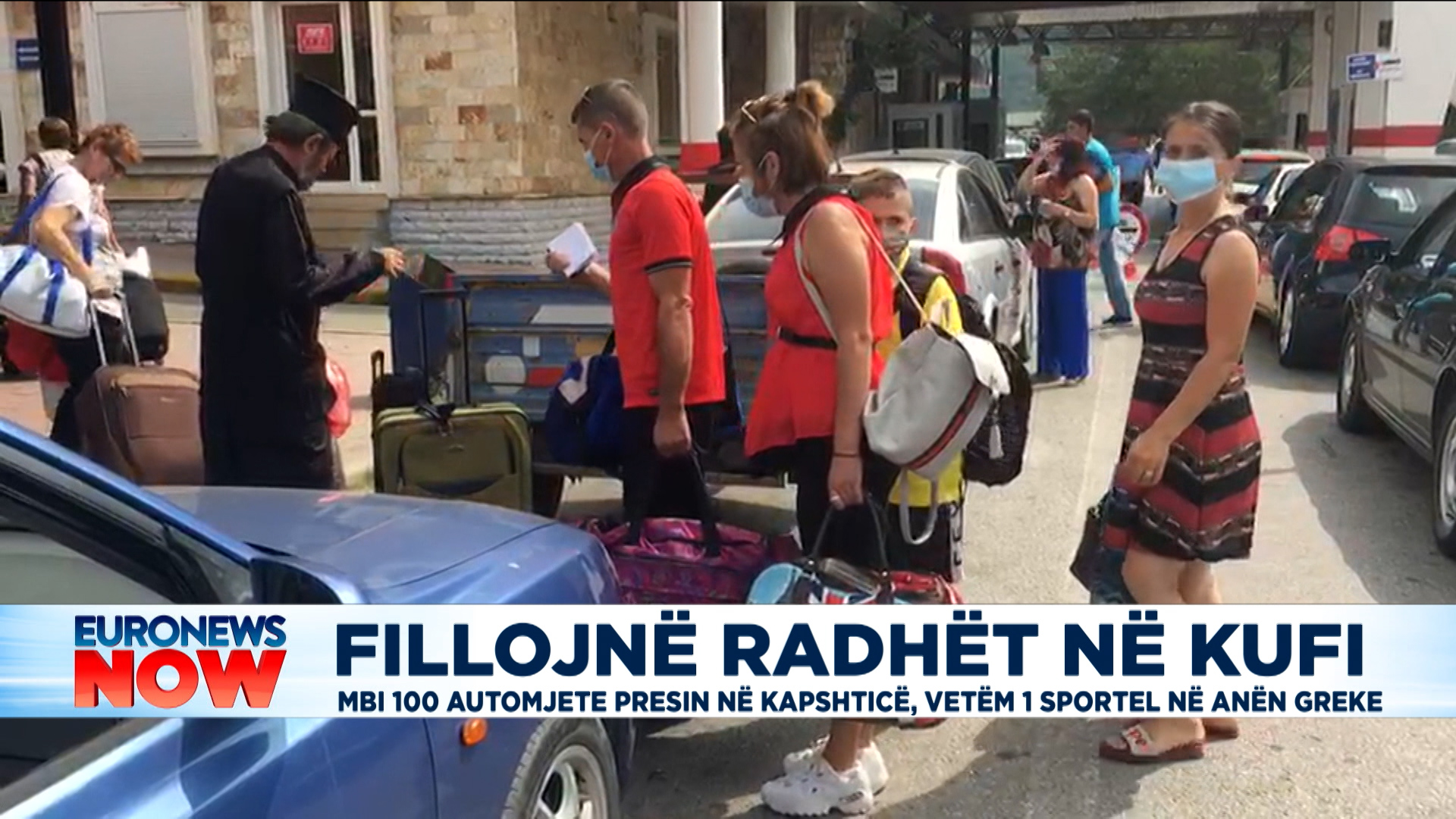 Radhë të gjata në Kapshticë, mbi 100 automjete presin të kalojnë drejt Greqisë