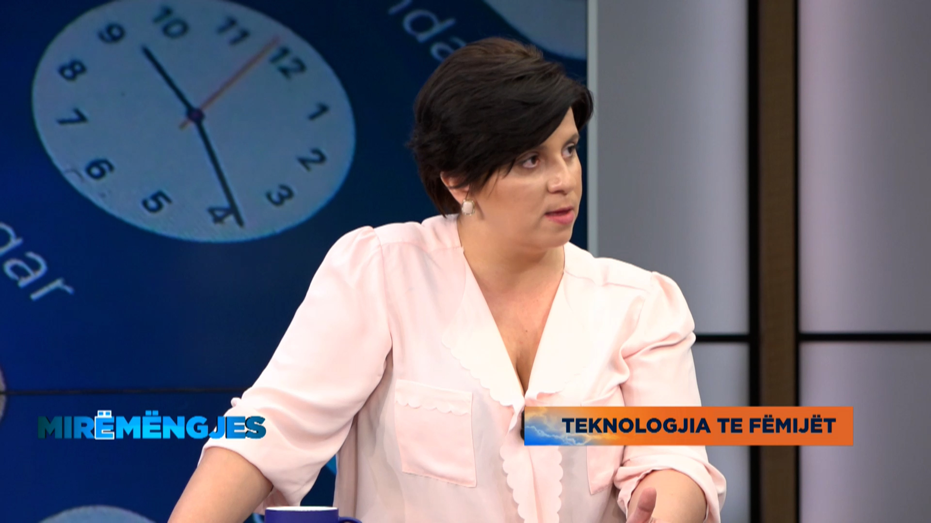 Edukatorja Duro: Fëmijët të mos ekspozohen ndaj telefonave, krijon probleme në zhvillim