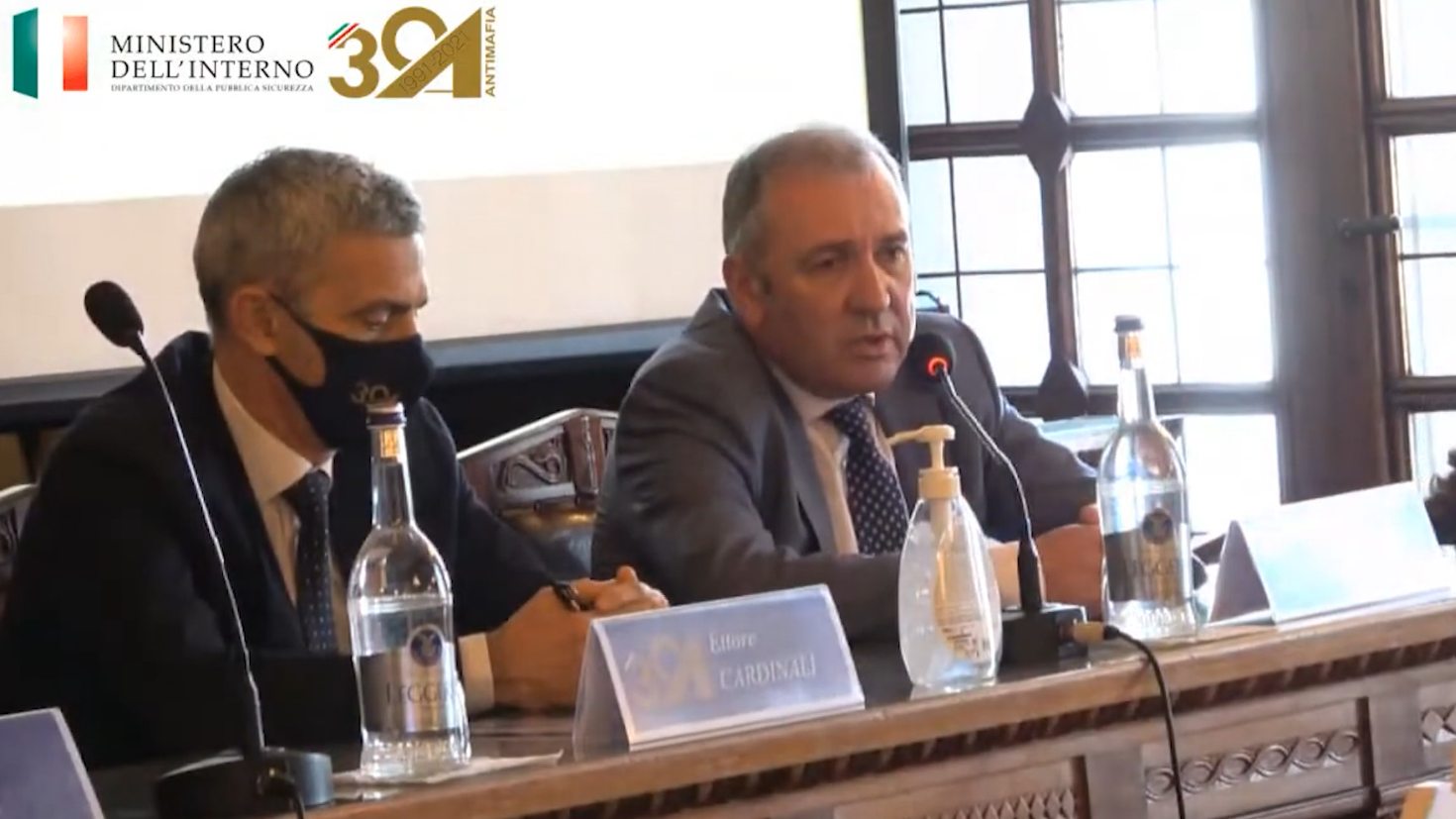 Kraja: Paratë e pista në Shqipëri po korruptojnë sistemin