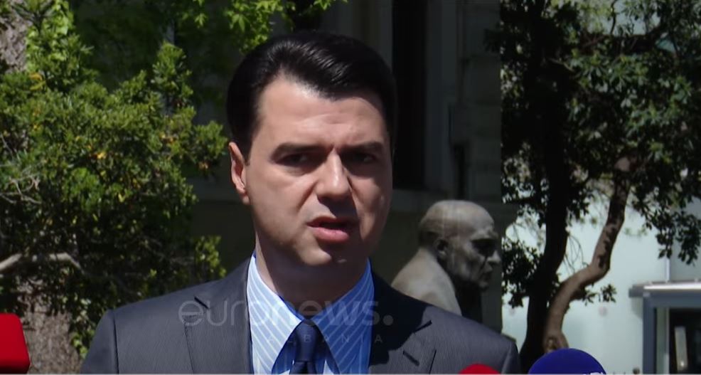 Basha: Do e marr vizën amerikane nëse do më duhet