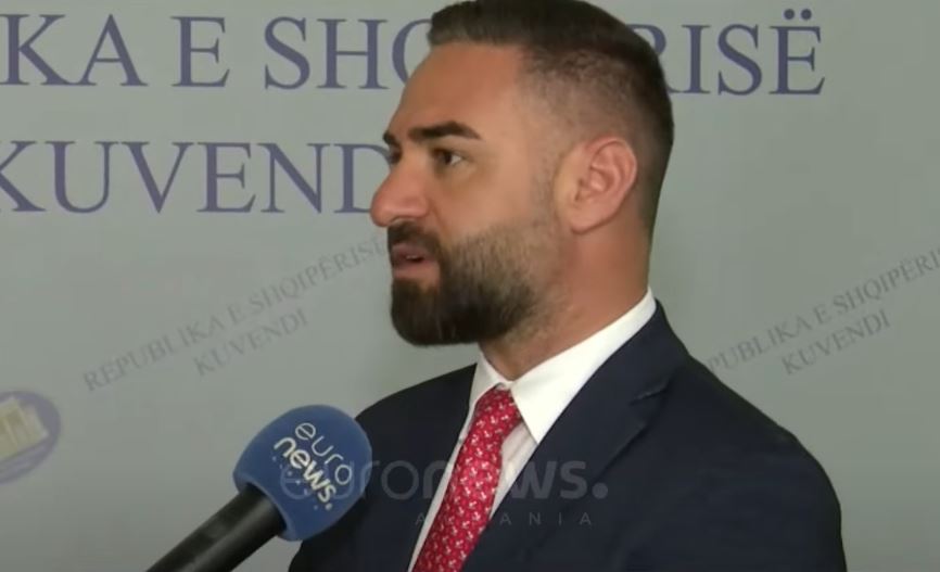 ‘Presidenti’, Agalliu: Shumica e deputetëve në PD, pro përfshirjes në proces