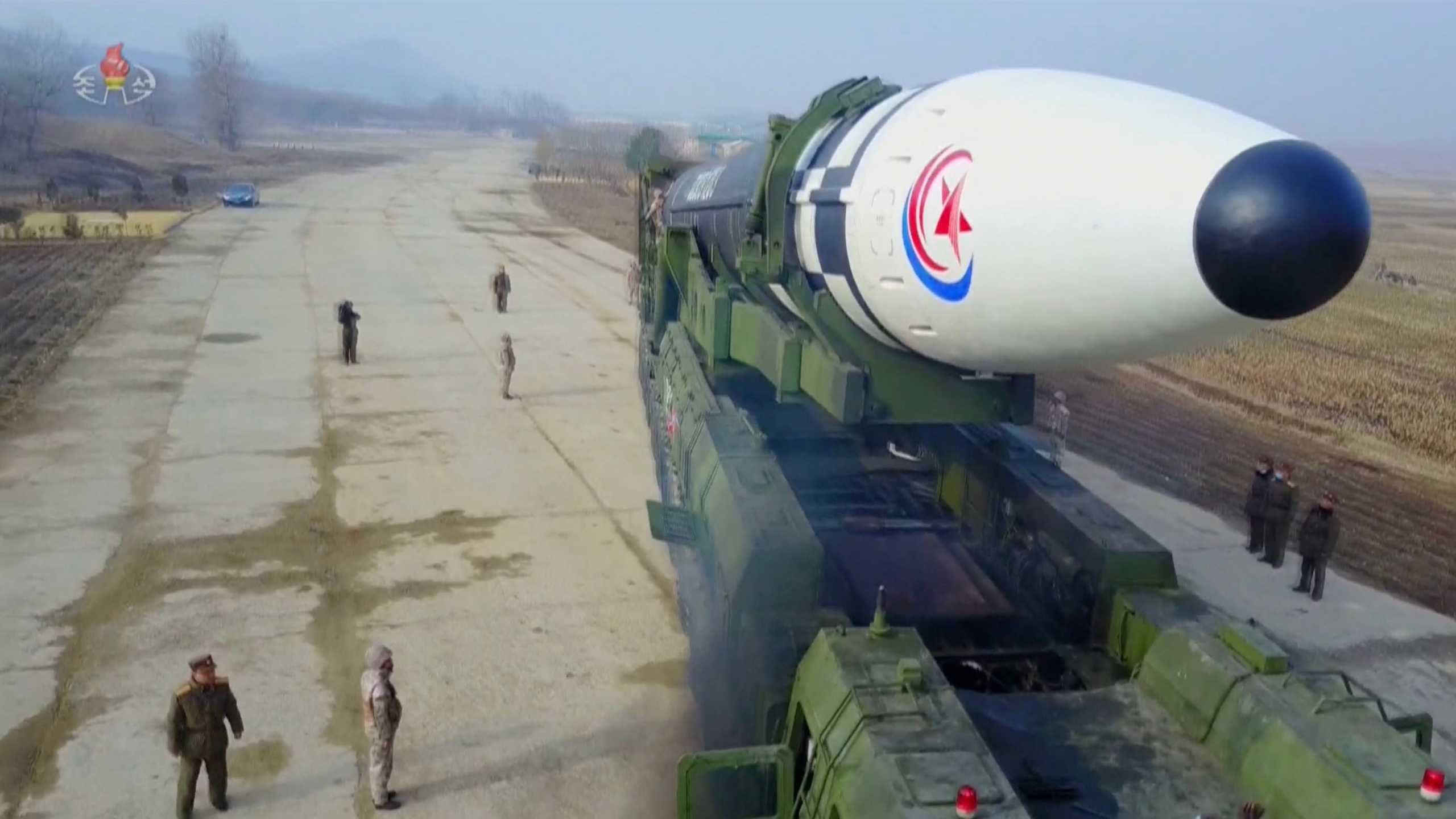 Koreja e Veriut lëshon një raketë balistike, raporton Jugu