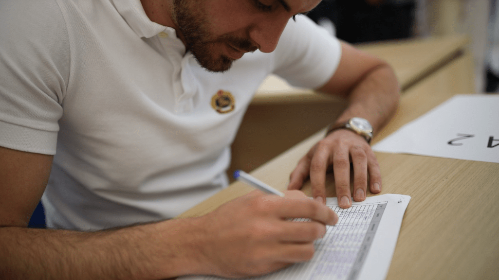 Shtyhet deri në orën 20:00 votimi për kreun e ri të PD