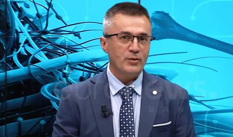 Mjeku tregon deri në sa centimetër mund të zgjaten gjymtyrët