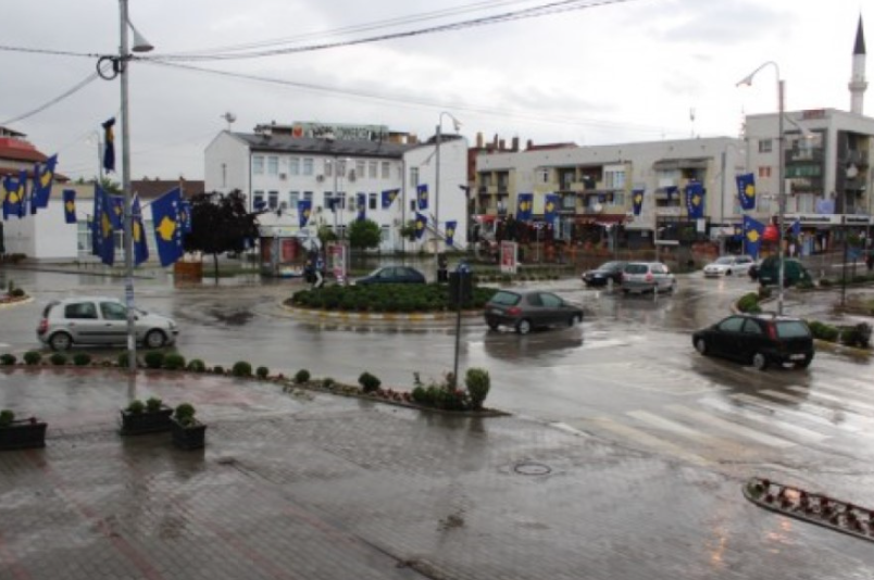 4 të lënduar nga moti i keq në Gjilan