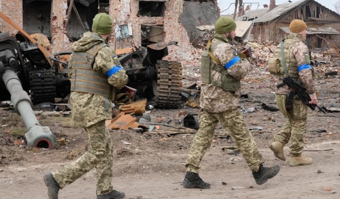 Ukraina përgatitet për kundërsulm në Kherson, thirrje civilëve për evakuim