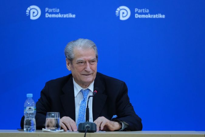 Vrasja e Pjerin Xhuvanit, Berisha: Paplekaj qëlloi për vetëmbrojtje