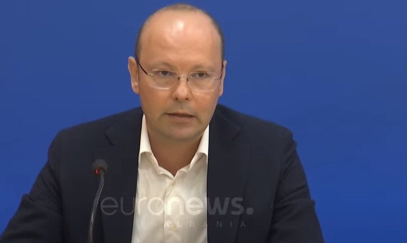 Reforma territoriale, Kaso: Maxhoranca kërkon të prekë Kushtetutën