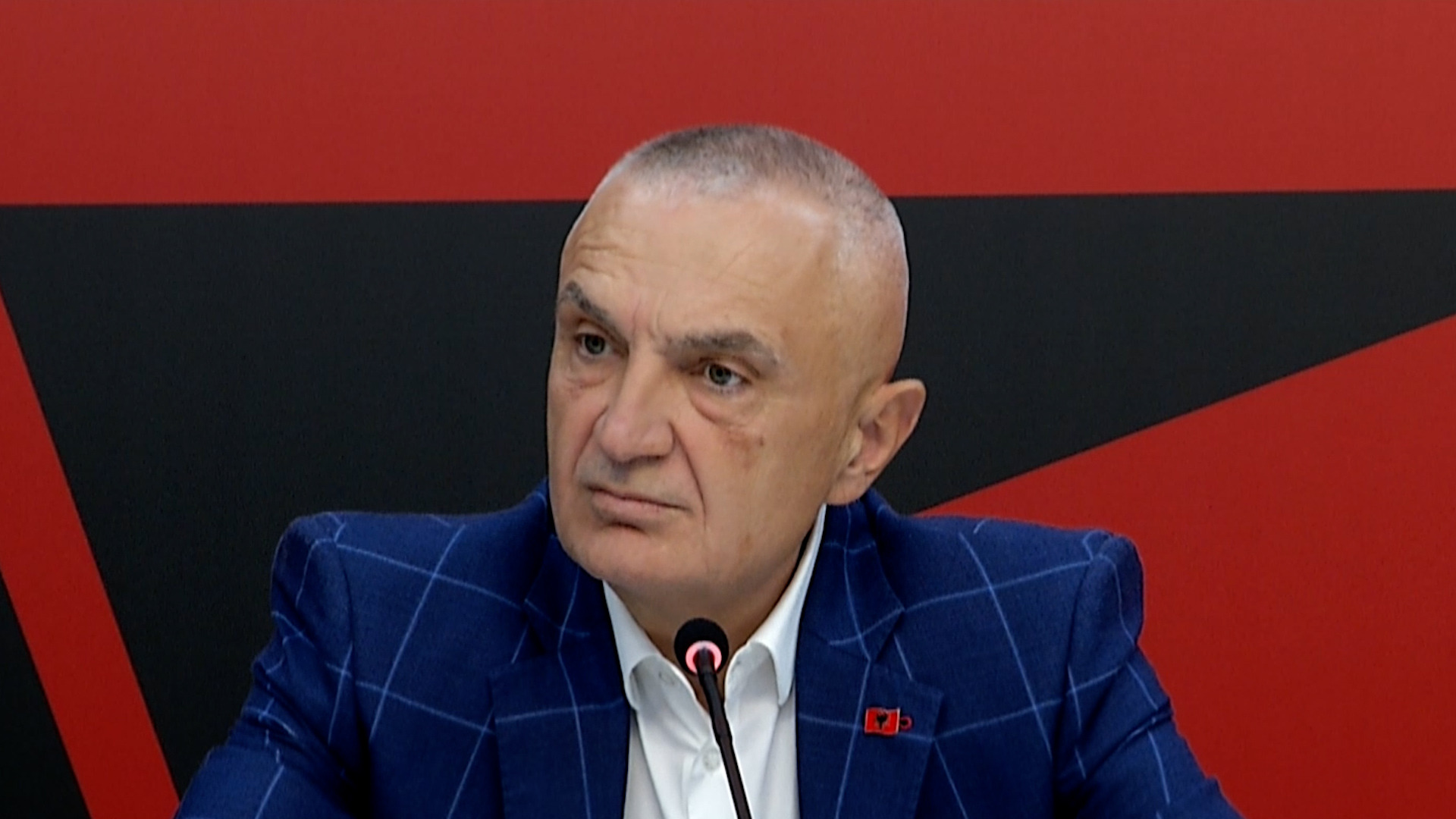 ‘Mjaft arrogancës në Policinë e Shtetit’, Meta reagon për ngjarjen e rëndë në Himarë