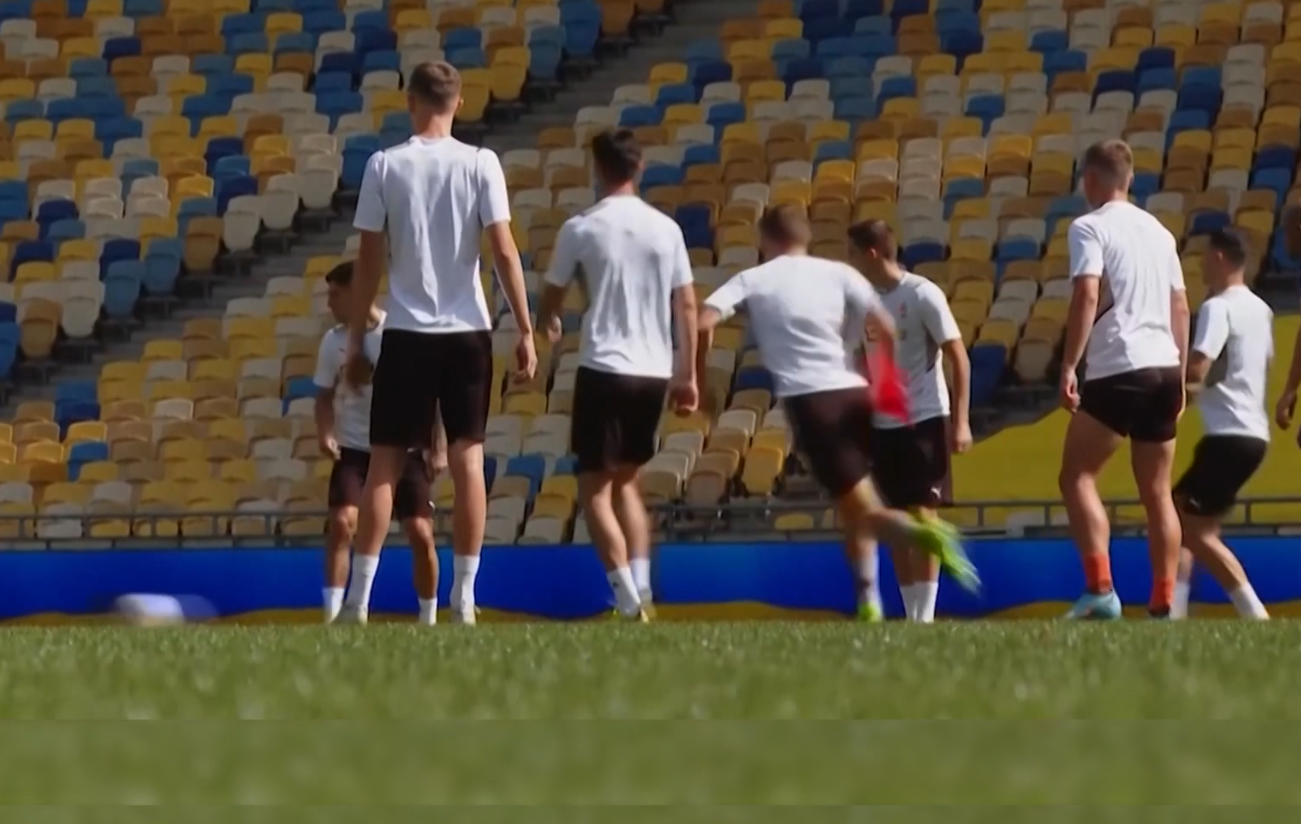 Rikthehet futbolli ukrainas, kampionati kombëtar hapet me Shakhtar-Metalist 1925