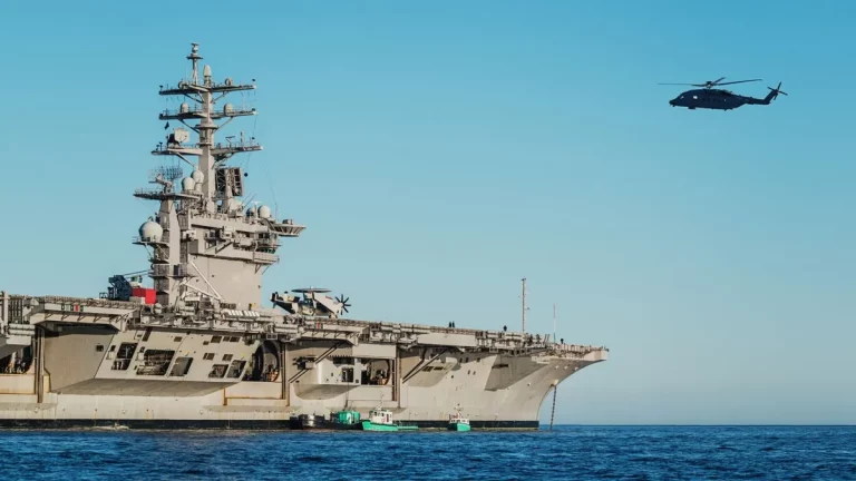 CENTCOM mohon pretendimet: Forcat iraniane nuk sulmuan ndaj anijeve luftarake të Marinës Amerikane