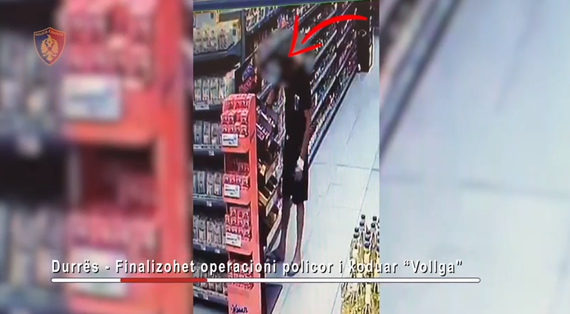 Momentet kur 35-vjeçari vjedh ushqime në marketin në Durrës, arrestohet nga policia