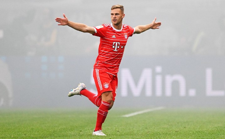 Bayern e nis kampionatin me spektakël, fitorja e parë për Arsenal dhe Lyon