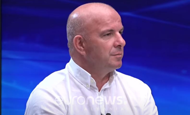 Deputeti i PD-së: Basha të sqaronte demokratët për përjashtimin e Berishës