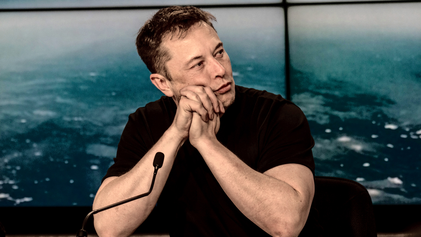 SHBA shqyrton veprimet e Musk, përfshihet dhe marrëveshja për Twitter-in 