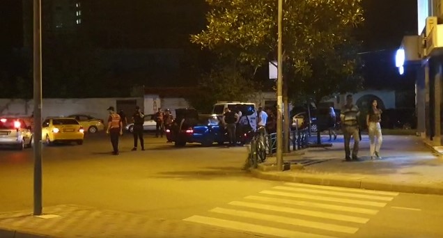 Policia operacion në Elbasan, kontrolle të imtësishme nëpër makina