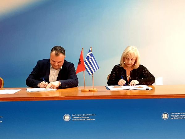 Shqipëria nis negociatat me Greqinë për njohjen e pensioneve