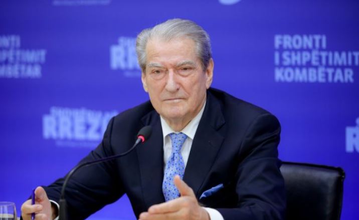 Ku ndryshon shpallja non-grata nga financimet ruse në PD, sipas Berishës