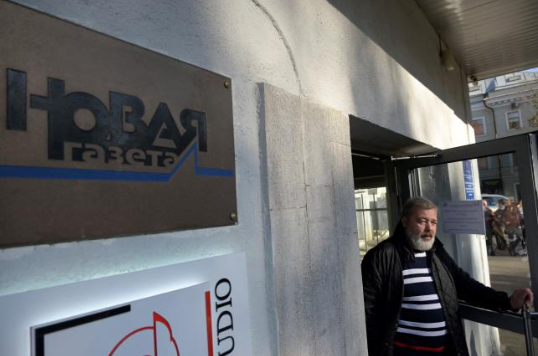 I hiqet licenca gazetës së pavarur ruse, kritikoi operacionin ushtarak në Ukrainë