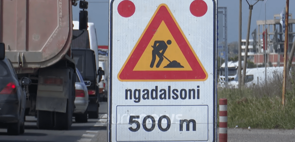 Asfaltohet rruga Tiranë-Durrës, Berberi: Punimet zgjasin 25 ditë