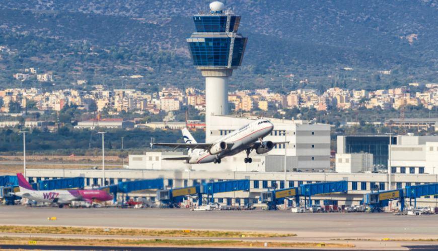 Gjendje e jashtëzakonshme në aeroportin e Athinës, shkak pasagjeri i dyshimtë