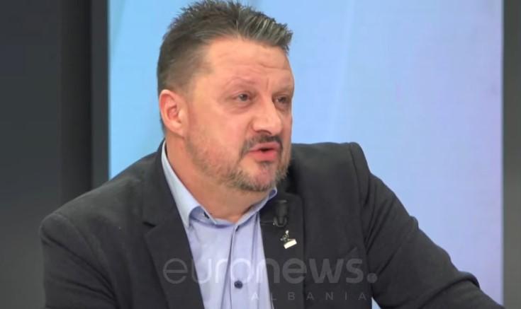 Altin Hazizaj: Ka një mungesë totale të angazhimit të njerëzve në Shoqërinë Civile
