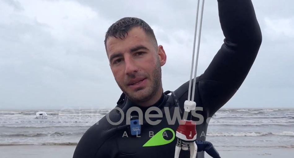 Sporte ekstreme në det, djemtë që bëjnë ‘kitesurfing’ dhe ‘windsurfing’ në Durrës
