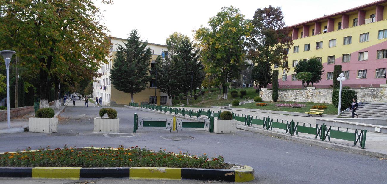 Studentja ngacmohet në ‘Qytet Studenti’, nuk ka besim te policia