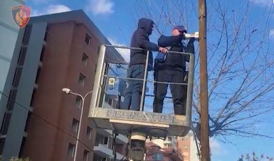 Të blinduara nga kamerat, lagjet në survejim të grupeve kriminale në Tiranë-Elbasan