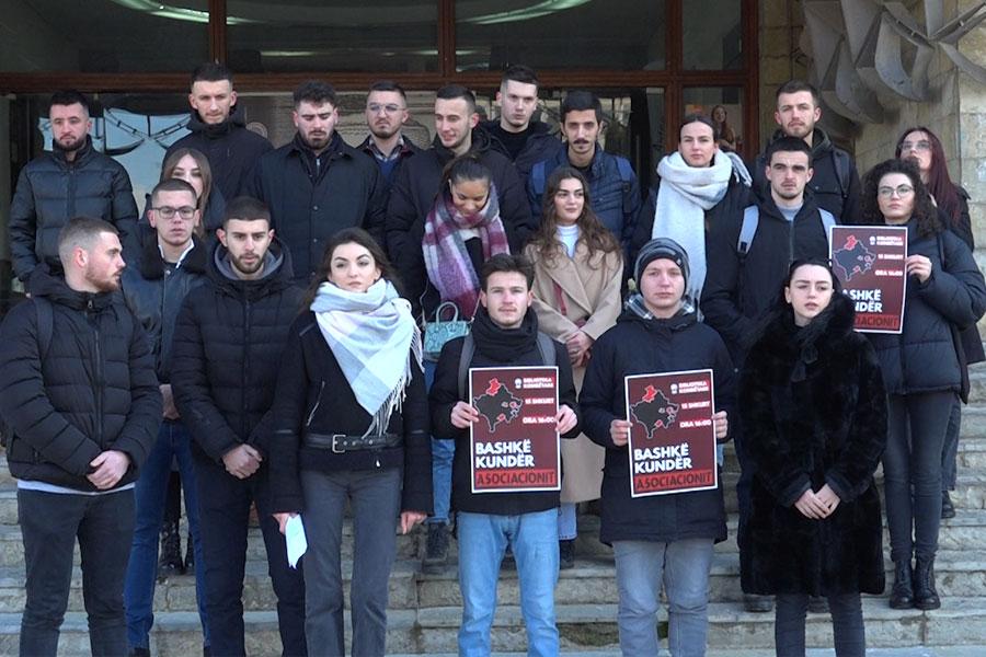 Studentët në Prishtinë marshojnë sot kundër Asociacionit