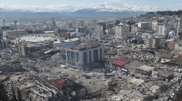 Pamje nga termeti ne Turqi