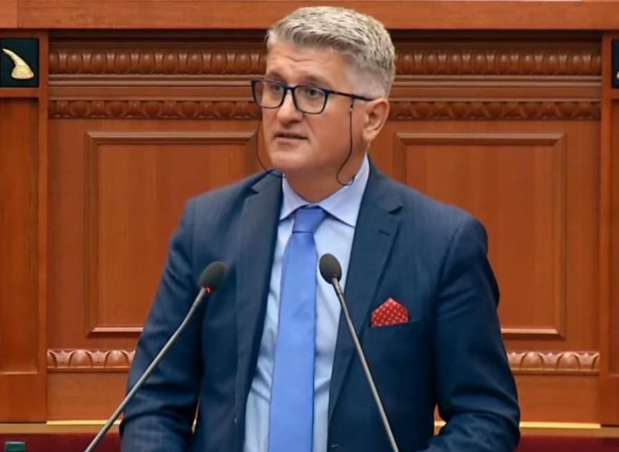 Pas disa muajsh mungesë Gjekmarkaj rikthehet në PD, i bashkohet grupit të Alibeaj