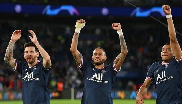 Sa paguhen lojtarët e PSG. Mbappe përfiton më tepër, pas tij Neymar dhe ...