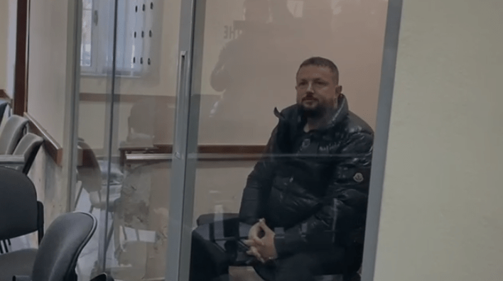 Gjykata e lë në burg, efektivi i RENEA-s: 113 mijë eurot ia mora një biznesmeni
