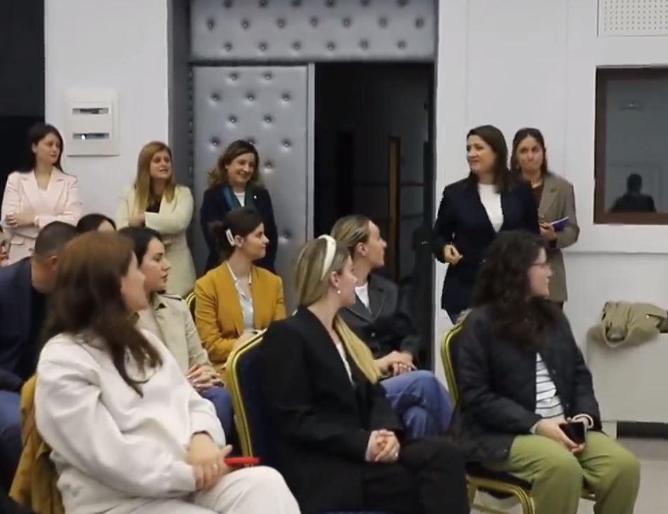 Manastirliu takim me mjekët specializantë: Rritje page dhe mundësi punësimi