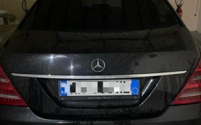 Kishte mbushur  “Benz-in” me drogë, arrestohet 35-vjeçari në Morinë