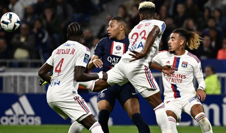 Lyon triumfon ndaj PSG