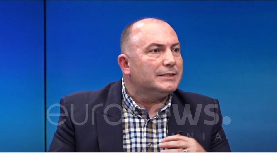 Azgan Haklaj: Ja kur do të rikthehet Lulzim Basha!