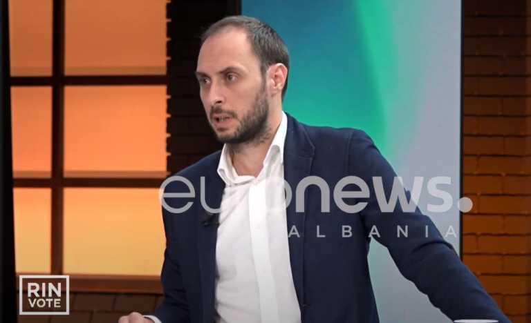 Sa i ndihmon karta e studentit të rinjtë sot? Merkoçi: Janë mbi 200 shërbime