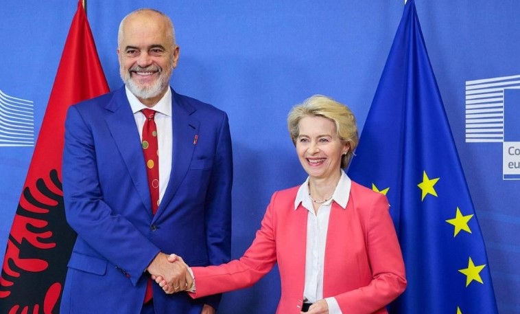 Von der Leyen takon Ramën: Diskutuam progresin e Shqipërisë në rrugën drejt BE