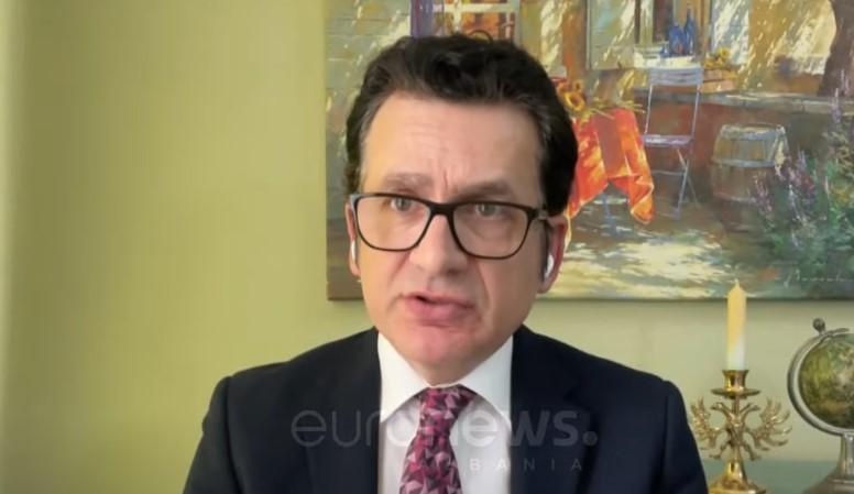 Spahiu: SHBA do të izolojë Albin Kurtin më shpejt dhe më rëndë se Berishën