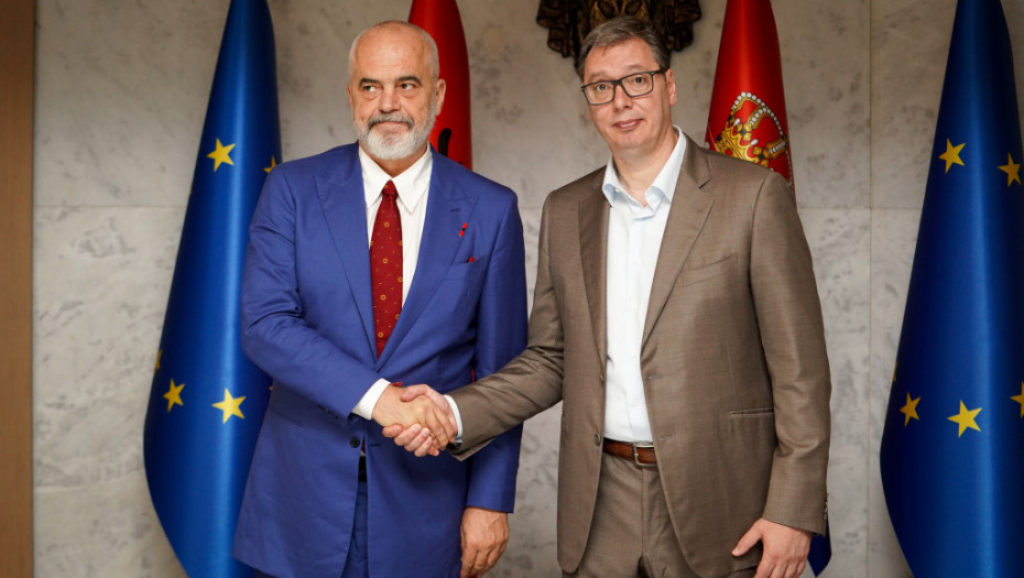 “Draftin e Ramës s’e kam parë”, Vuçiç: S’bëjmë dot më shumë, të përpiqet dhe Kosova