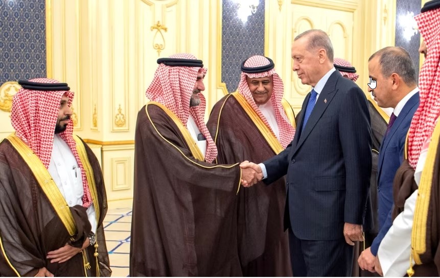 Arabia Saudite blen dronë Bayraktar gjatë vizitës së Erdoganit
